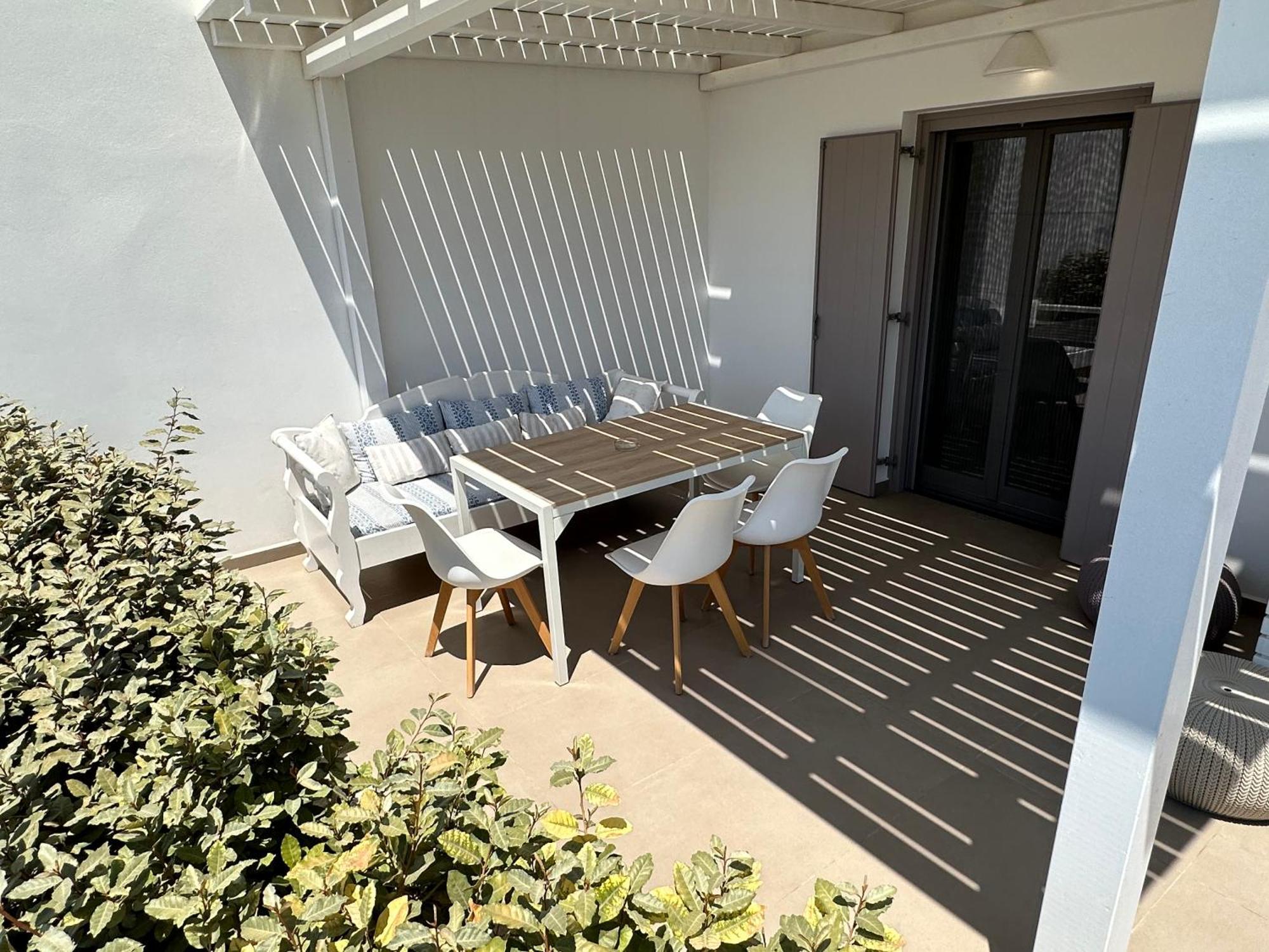 Levanda Guest Houses アンティパロス島 エクステリア 写真